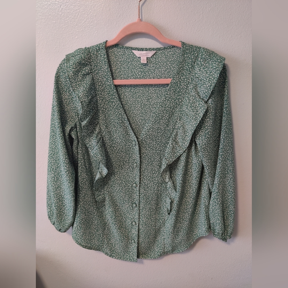 LC Lauren Conrad green button down ruffle blouse shirt euc